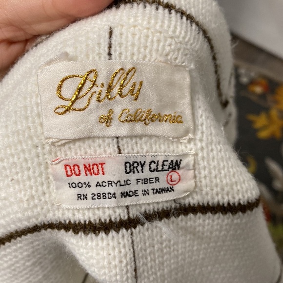 LILLY OF CALIFORNIA VINTAGE CREAM SWEATER JACKET LARGE - Picture 8 of 16